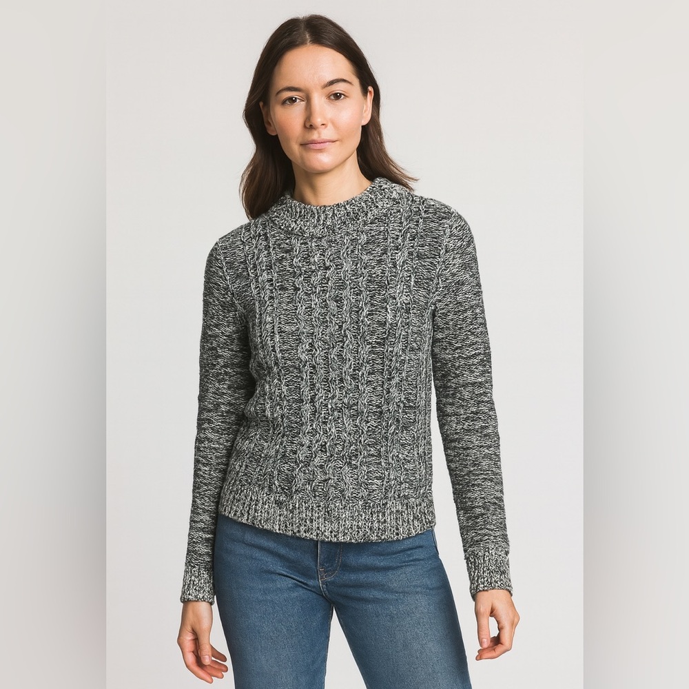 Tommy Hilfiger Women’s Sweater Chic cable knit– Size S/P – Used - Pre-Owned